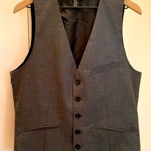 H&M 42R gray suit vest